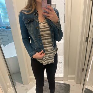 Bella Dahl V-Neck Size Small